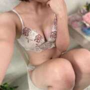 ヒメ日記 2025/11/14 11:41 投稿 アスカ Aroma De Pari（アロマ・デ・パリ）