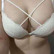 山崎あき 待機中😌 メンズエステ葛西＠彼女はエステシャン