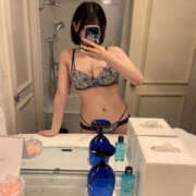 桃/もも・現役JD 21時から♪♪ Platinum Legend(プラチナムレジェンド)