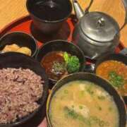 ヒメ日記 2025/09/20 18:39 投稿 しの 白い巨乳