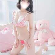 ヒメ日記 2025/12/27 20:59 投稿 しの 白い巨乳