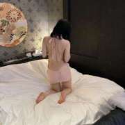 ヒメ日記 2025/12/31 21:19 投稿 しの 白い巨乳