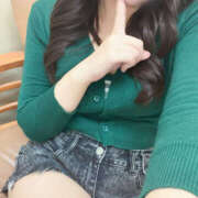 佐々木ゆら 早く会いたいね🥺💛 五反田オナクラ ちくキュンっ!学園