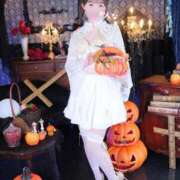 ヒメ日記 2025/10/13 12:38 投稿 かんな ノーパンエステ!?絶頂させる天使たち