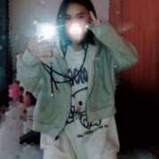 ヒメ日記 2026/04/06 23:30 投稿 キンモクセイ 飾窓