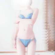 ヒメ日記 2025/11/19 08:03 投稿 しずく 秘密の出張部屋