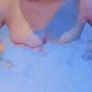 ひびき すぐにあっためて🥰 成田人妻花壇