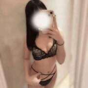 みり 会えちゃうよ♡ 舐めたくてグループ～君とサプライズ学園～越谷校