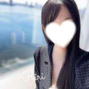 りり 次回の出勤5日‼️ 隙のあるエステ