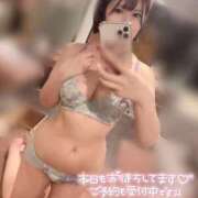 ヒメ日記 2025/09/22 05:56 投稿 『ひとみ』 ESSENCE