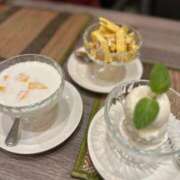 星名 紗奈 各国のスイーツ🍨 CASA BIANCA（カーサ・ビアンカ）