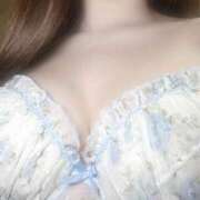 ヒメ日記 2025/10/11 15:23 投稿 あゆみ★キス好きF乳現役JD★ S級素人清楚系デリヘル chloe