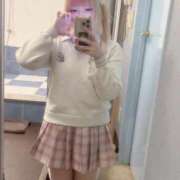 ゆのん るんるん𐔌՞⸝⸝ʚ̴̶̷̷ · ʚ̴̶̷̷⸝⸝ ՞𐦯ᯤ̣♡♡ アイドルチェッキーナ本店