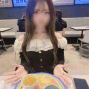 華月ゆめ【笑顔が素敵な美女】 おでかけした🎶 Club Rosa