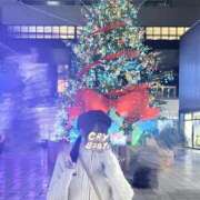 あい 巨大ツリー🎄✨💗 舐めたくてグループ〜ペロンチョ学園〜八王子校