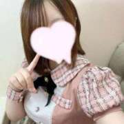 ゆな 出勤してます🫶🏻 コンカフェ＆オナクラ ちいかの！池袋店