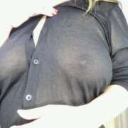 ヒメ日記 2025/10/17 18:06 投稿 あいこ ノーブラで誘惑する奥さん谷九・日本橋