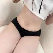 ヒメ日記 2025/11/15 15:24 投稿 るん E+アイドルスクール　大阪・日本橋店