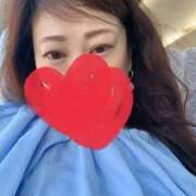 あや こんばんは? 逢って30秒で即尺