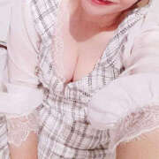 ヒメ日記 2025/12/31 18:54 投稿 三田やよい YESグループ水戸　華女