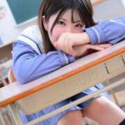 ヒメ日記 2025/12/26 19:02 投稿 いろは パンチラJK