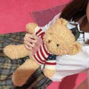 ヒメ日記 2025/10/22 13:22 投稿 しろ 萌えカワ