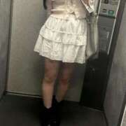 ヒメ日記 2025/11/23 01:25 投稿 さゆな ホワイトハウス