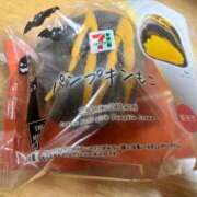 しのん 来週の出勤はもこもこ冬服で🧶💕 わちゃわちゃ密着リアルフルーちゅ西船橋