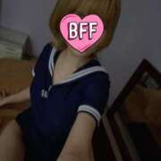 ヒメ日記 2025/09/29 12:11 投稿 みらい プールサイド