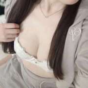 ヒメ日記 2025/10/06 08:29 投稿 えま The White