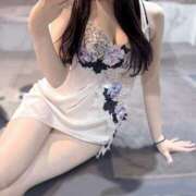 ヒメ日記 2025/10/08 08:00 投稿 えま The White