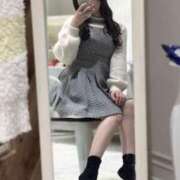 ヒメ日記 2025/11/24 12:15 投稿 えま The White