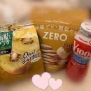 ヒメ日記 2025/12/24 03:19 投稿 みお★濡れやすい敏感巨乳素人娘 Chloe鶯谷・上野店 S級素人清楚系デリヘル