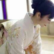 月咲 ひめの 🎍 遅めのHappy New Year 🐴 ELEGANCE