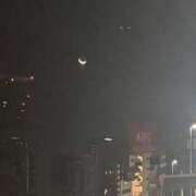 えな 月が綺麗だった(^^) The White