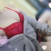 ヒメ日記 2025/12/01 10:28 投稿 浜辺なぎさ 全裸にされた女たちor欲しがり痴漢電車