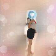 ヒメ日記 2025/12/01 12:07 投稿 浜辺なぎさ 全裸にされた女たちor欲しがり痴漢電車