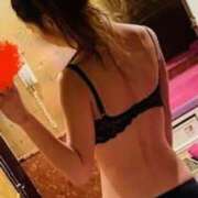 ヒメ日記 2025/11/12 11:33 投稿 もえみ もしも素敵な妻が指輪をはずしたら・・・カーラ