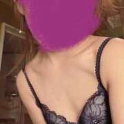 もえみ お久しぶりの もしも素敵な妻が指輪をはずしたら・・・カーラ