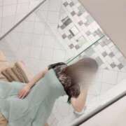 宇野ちはる 明日の出勤? 華椿