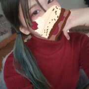 七瀬　れいな 本日も出勤してます☕ アヌエ＠日暮里