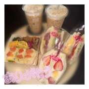 ヒメ日記 2025/12/14 12:45 投稿 きらり キラリと輝く存在感！ ウエスト・コム