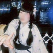 ヒメ日記 2025/10/04 01:56 投稿 マコモ 飾窓