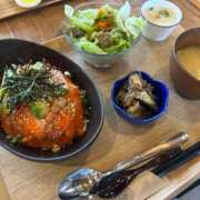 ヒメ日記 2025/11/08 16:29 投稿 長尾 香菜 人妻セレブ宮殿