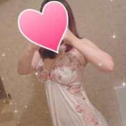 長尾 香菜 おうちにいると眠くなるよね 人妻セレブ宮殿