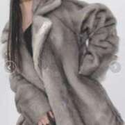 ヒメ日記 2025/12/21 21:10 投稿 のぞみ 逢って30秒で即尺