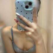 ヒメ日記 2025/12/17 20:09 投稿 久保 あゆな メルビス＆アトリアーナ