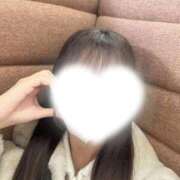 まみ 出勤したよ🫶🏻 高級オナクラ　ひよこクラブ