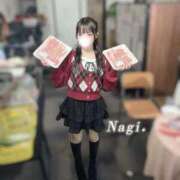 ヒメ日記 2026/01/01 00:18 投稿 なぎ 密着指導！バカンス学園 尼崎校