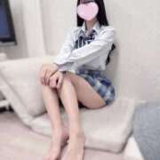 るり『ラウンジ系美少女！かと思いきや顔には幼さ残る中身もおっとりマイペース』 意外と🫶🏻 錦糸町派遣型JKリフレガチあい